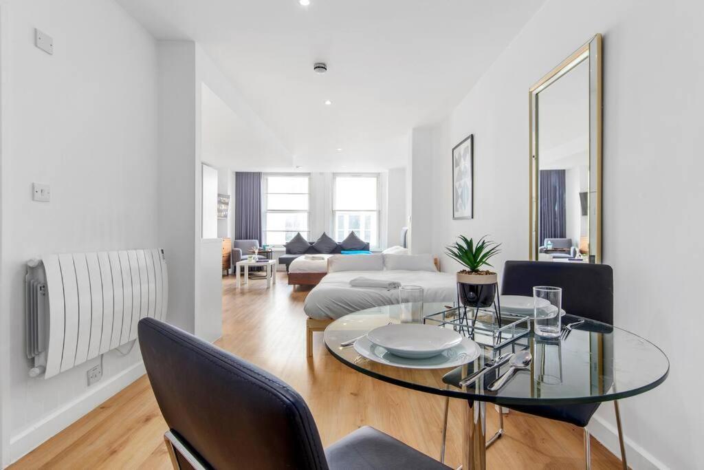 Stylish Sleep6 Flat At Iconic Piccadilly Circusvr6 Apartment ลอนดอน ภายนอก รูปภาพ