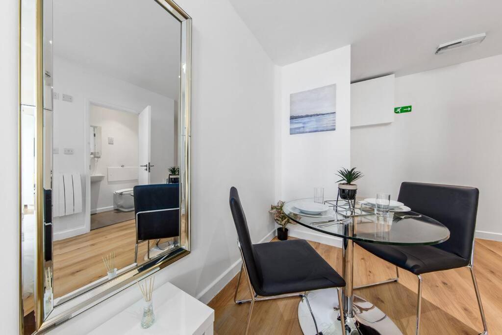 Stylish Sleep6 Flat At Iconic Piccadilly Circusvr6 Apartment ลอนดอน ภายนอก รูปภาพ