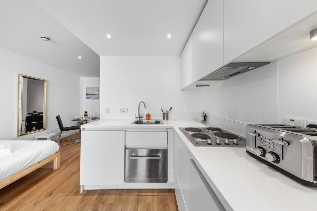 Stylish Sleep6 Flat At Iconic Piccadilly Circusvr6 Apartment ลอนดอน ภายนอก รูปภาพ